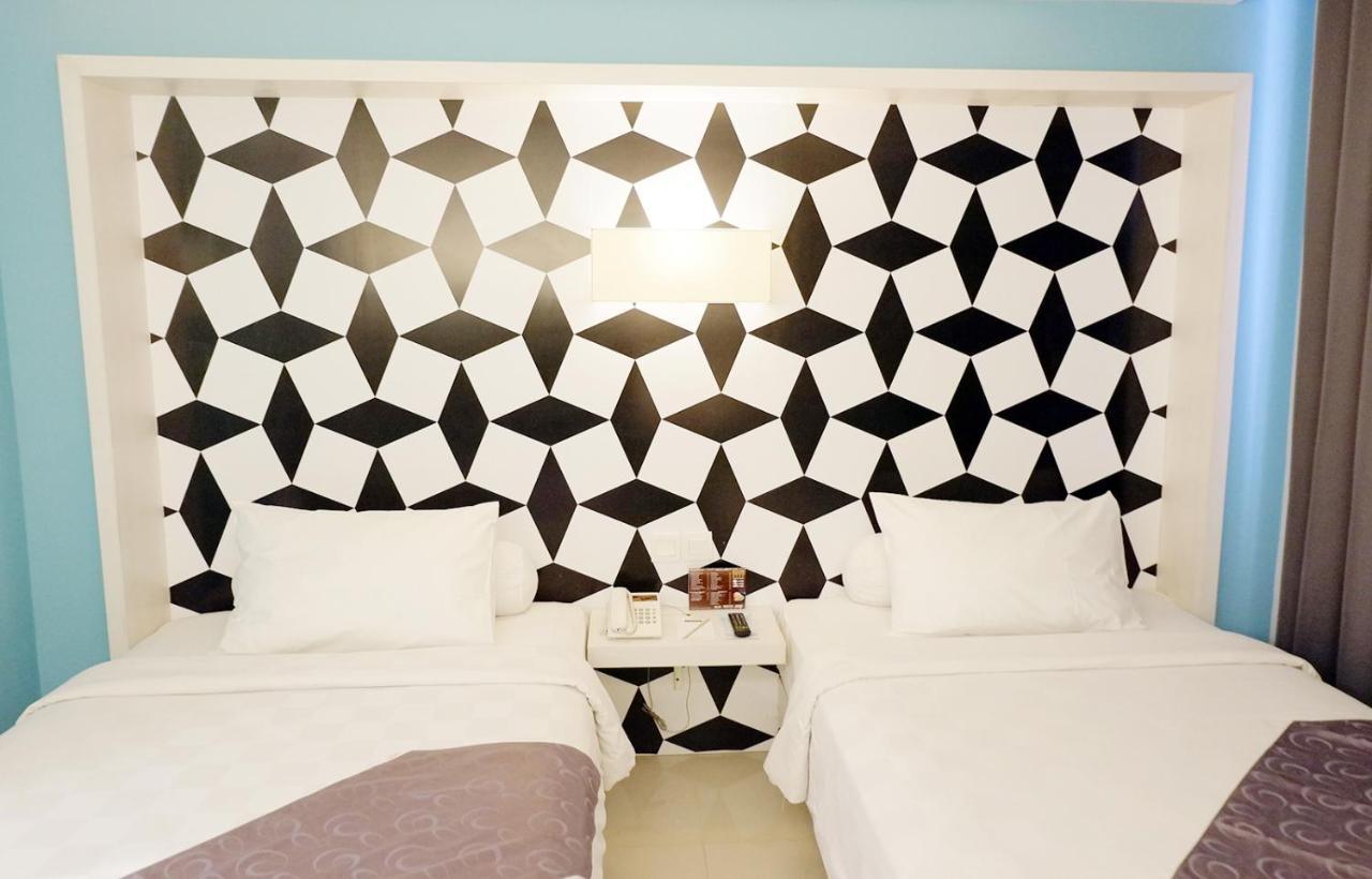 Crown Managed By Midtown Indonesia Hotel 4*